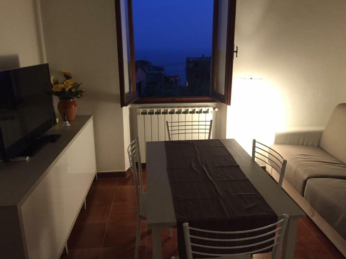 Appartamento Vacanze "Borgo Cinque Terre" Volastra Manarola Exterior photo